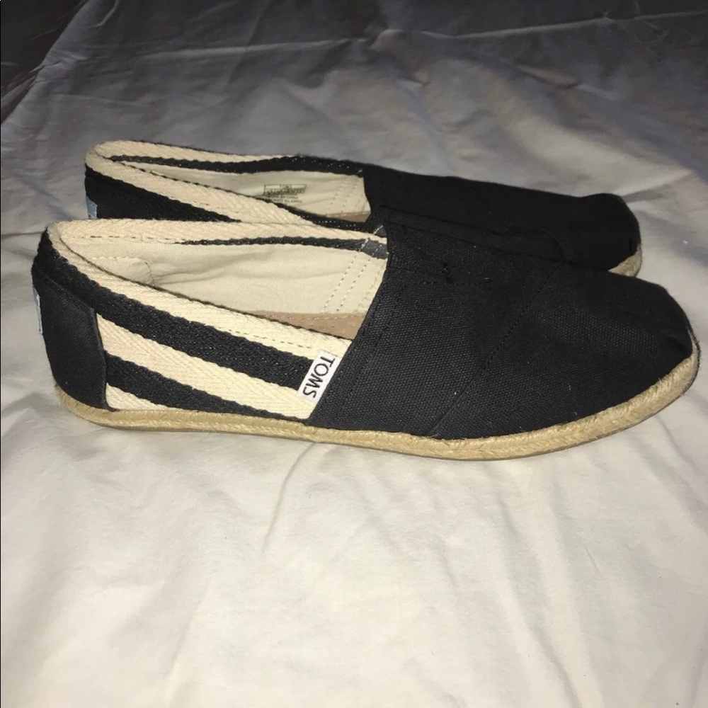 TOMS Slip On Shoes